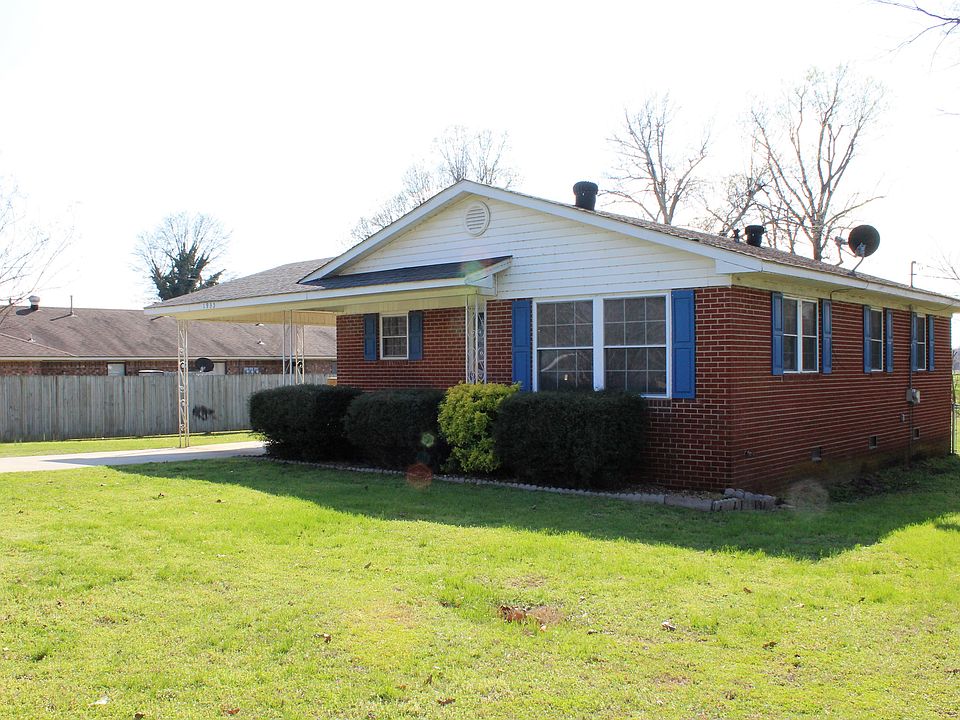 1st image of 1935 Dogwood St