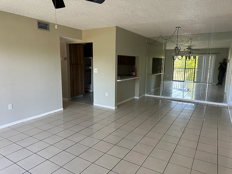 2655 Pine Ridge Way N #B2 — Photo 10