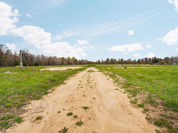 4th image of 3976 Irvin Rd