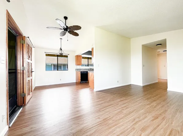 98-1731D Kaahumanu St, Aiea, HI