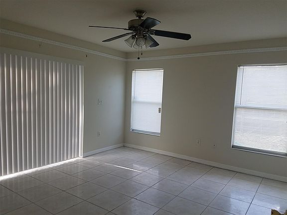 5th image of 702 Leonardo Ct