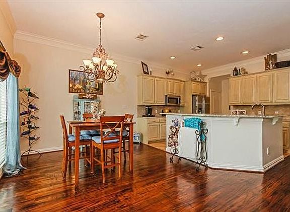 5th image of 1807 Leann Ln