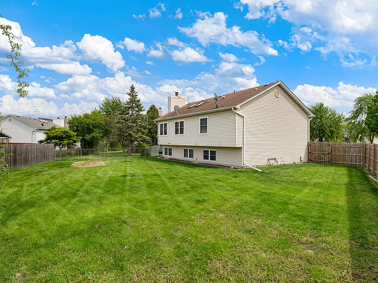 8 Juniper Ct — Photo 36