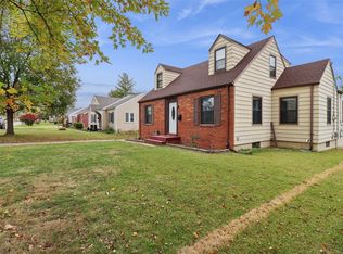 1617 61st St, Des Moines, IA 50322