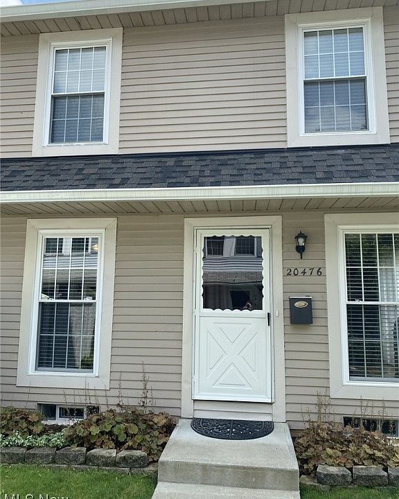 1st image of 20476 Williamsburg Ct #2