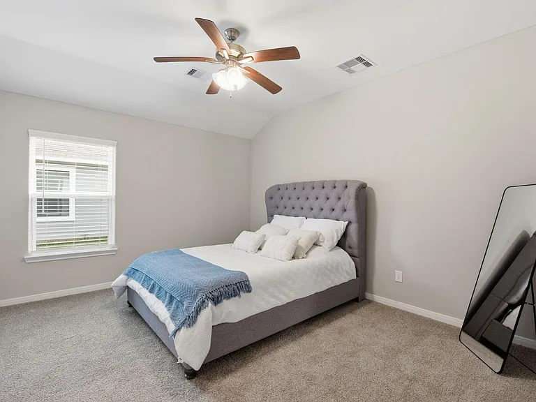 815 Jefferson Ave — Photo 25