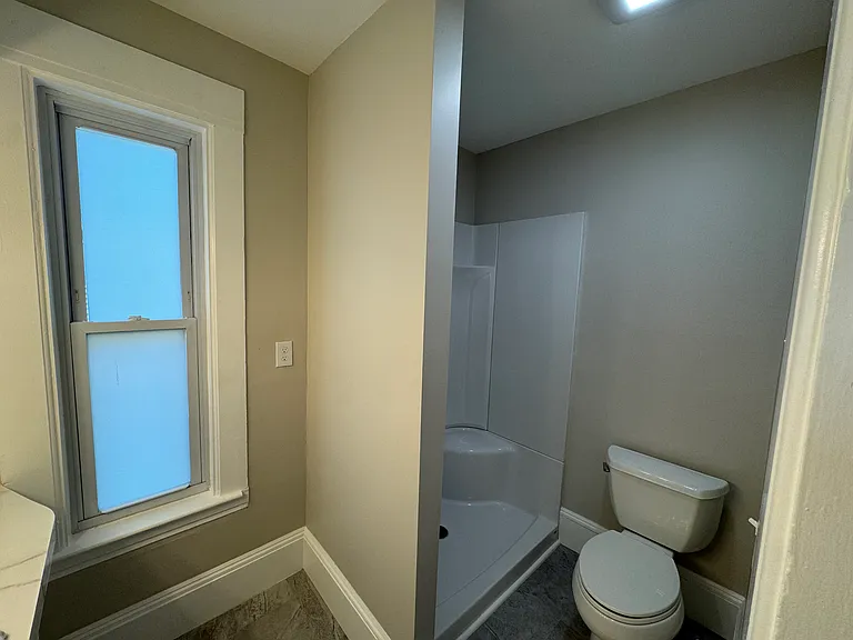 1st floor 1 3/4 bath