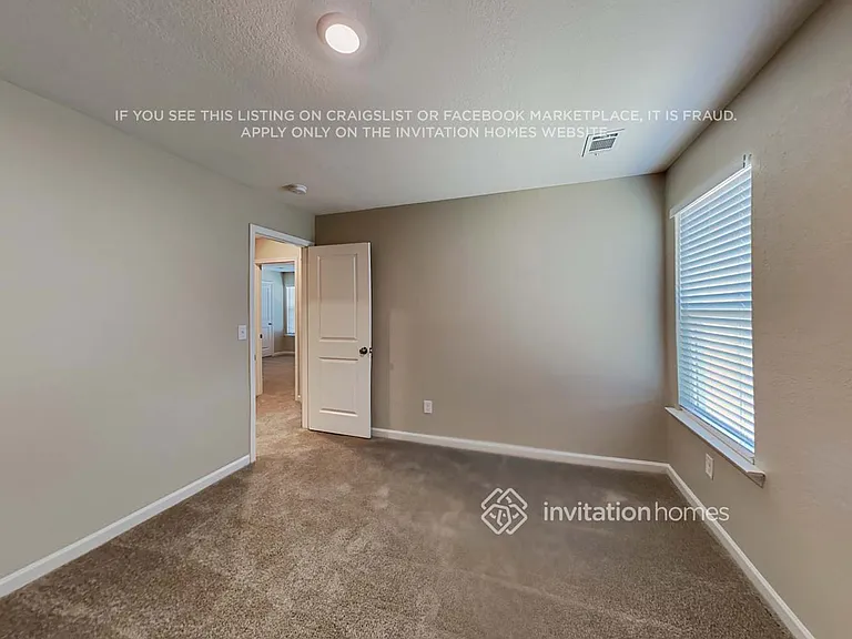 407 Vermeer Ct — Photo 11