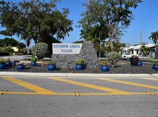 9286 NW 17th Pl, Pembroke Pines, FL 33024