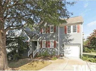 100 New Holland Pl, Cary, NC 27519