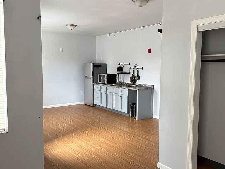 415-417 Main St #2B — Photo 7