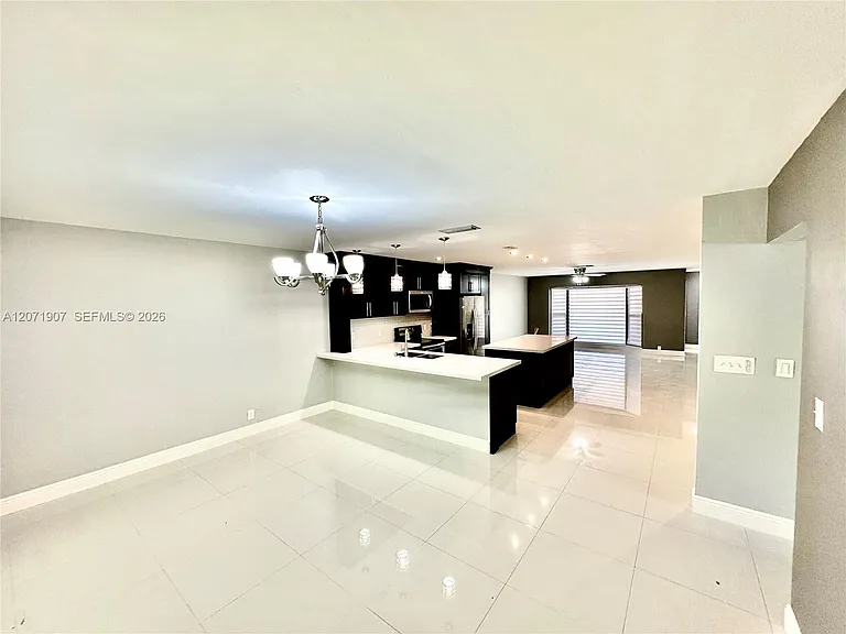 410 NW 65th Ave #410 — Photo 2