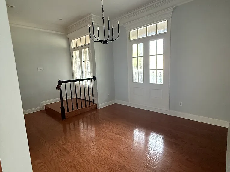 1007 Southlake Cir — Photo 5