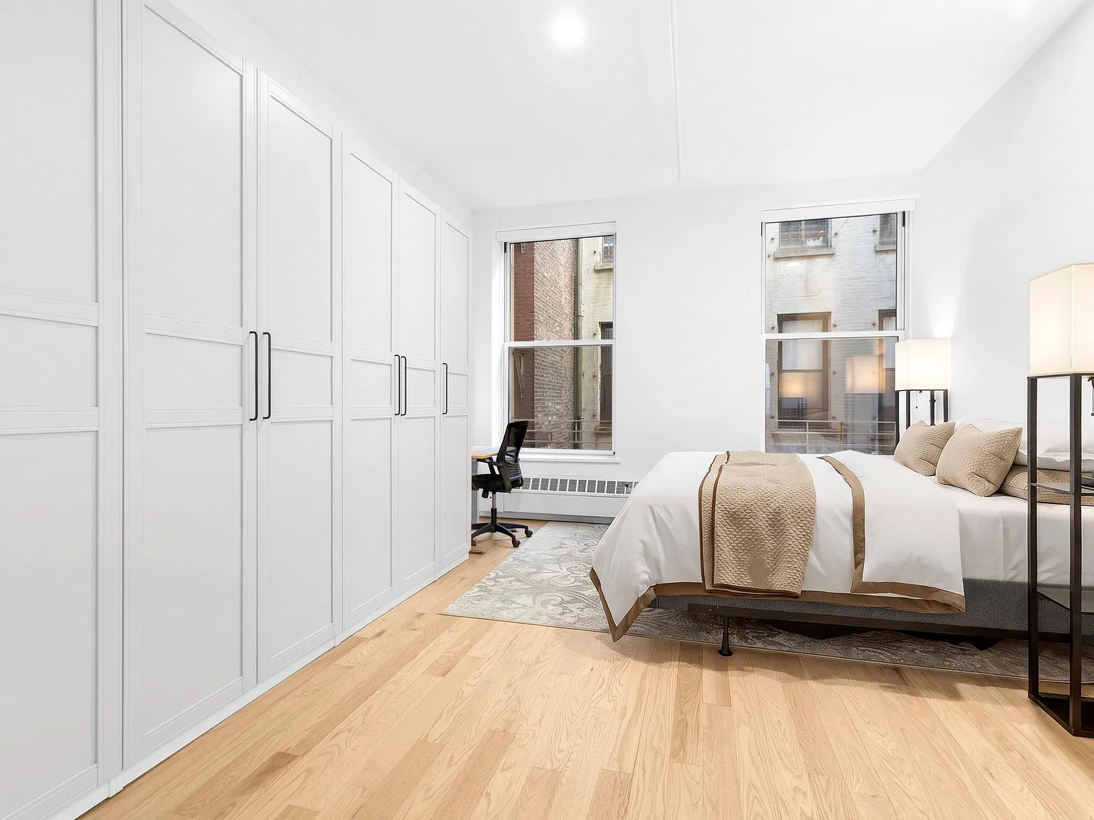 19 Warren Street — Photo 4