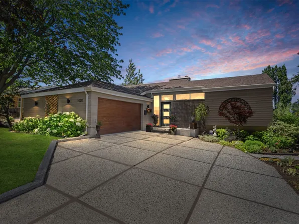 1620 Farnham Wynd, Kamloops, BC V2E 1L7