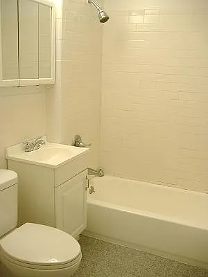 Rented by Reliance Realty Partners LLC  | media 13