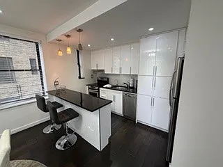 150 W 51st St #151516 — Photo 18