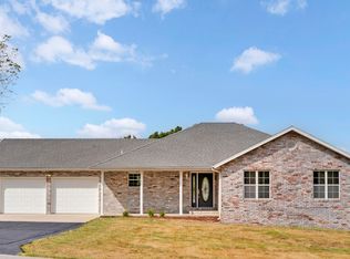 1535 Dark Valley Rd, Marshfield, MO 65706