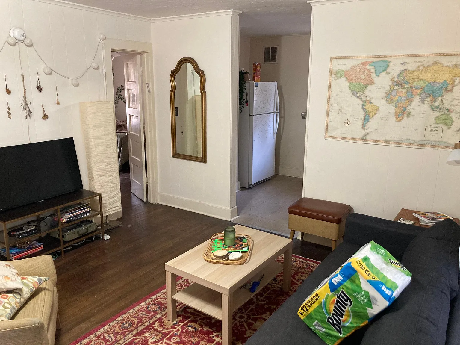 2 bed, 650 sqft, $1,300 — Photo 4