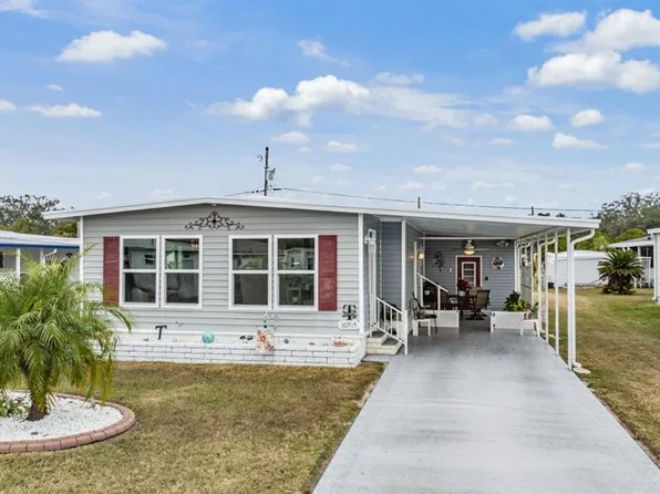 36905 Beth Ave, Zephyrhills, FL 33542