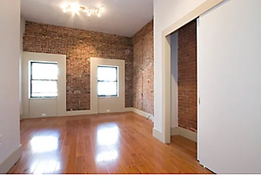 Rented by Corcoran | media 25