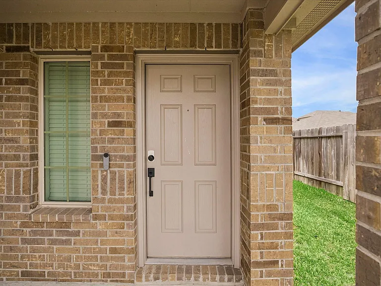 16691 Lonely Pines Dr — Photo 25