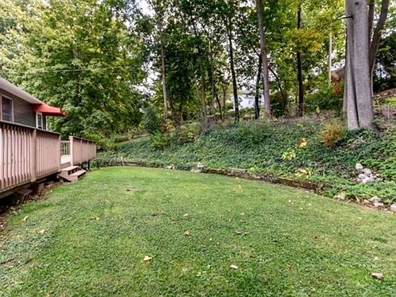 4th image of 228 W Ardell Ln #230