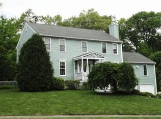 8 Knollwood Dr, Charlton, MA 01507