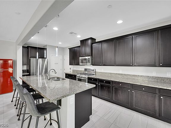 5th image of 2504 Sable Ridge St