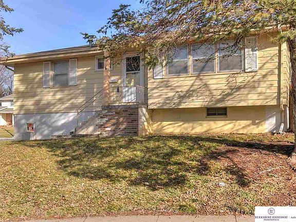 3rd image of 12519 Bartels Dr