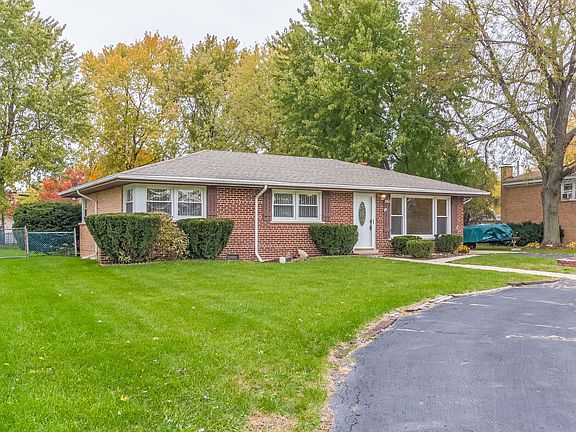 2nd image of 24122 W Park Ln