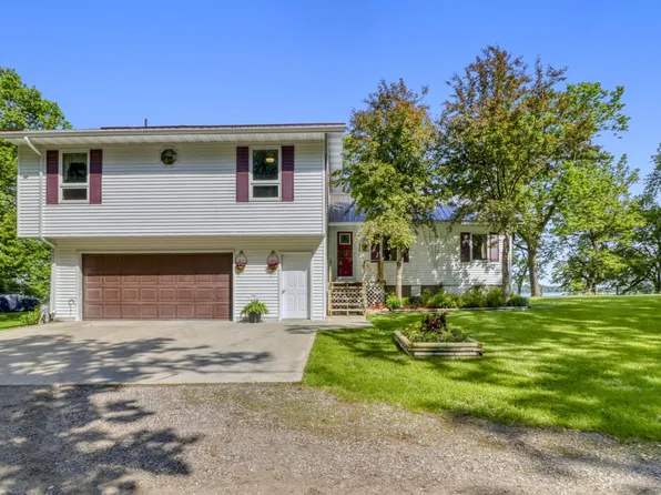 20473 Leisure Dr, Pelican Rapids, MN 56572