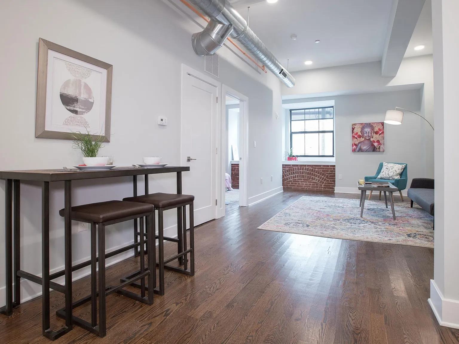 1 bed, 700 sqft, $1,650 — Photo 2