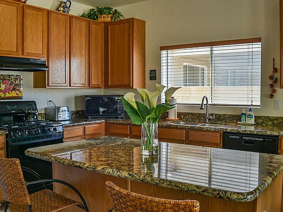 4th image of 7589 W Gold Rock Pl
