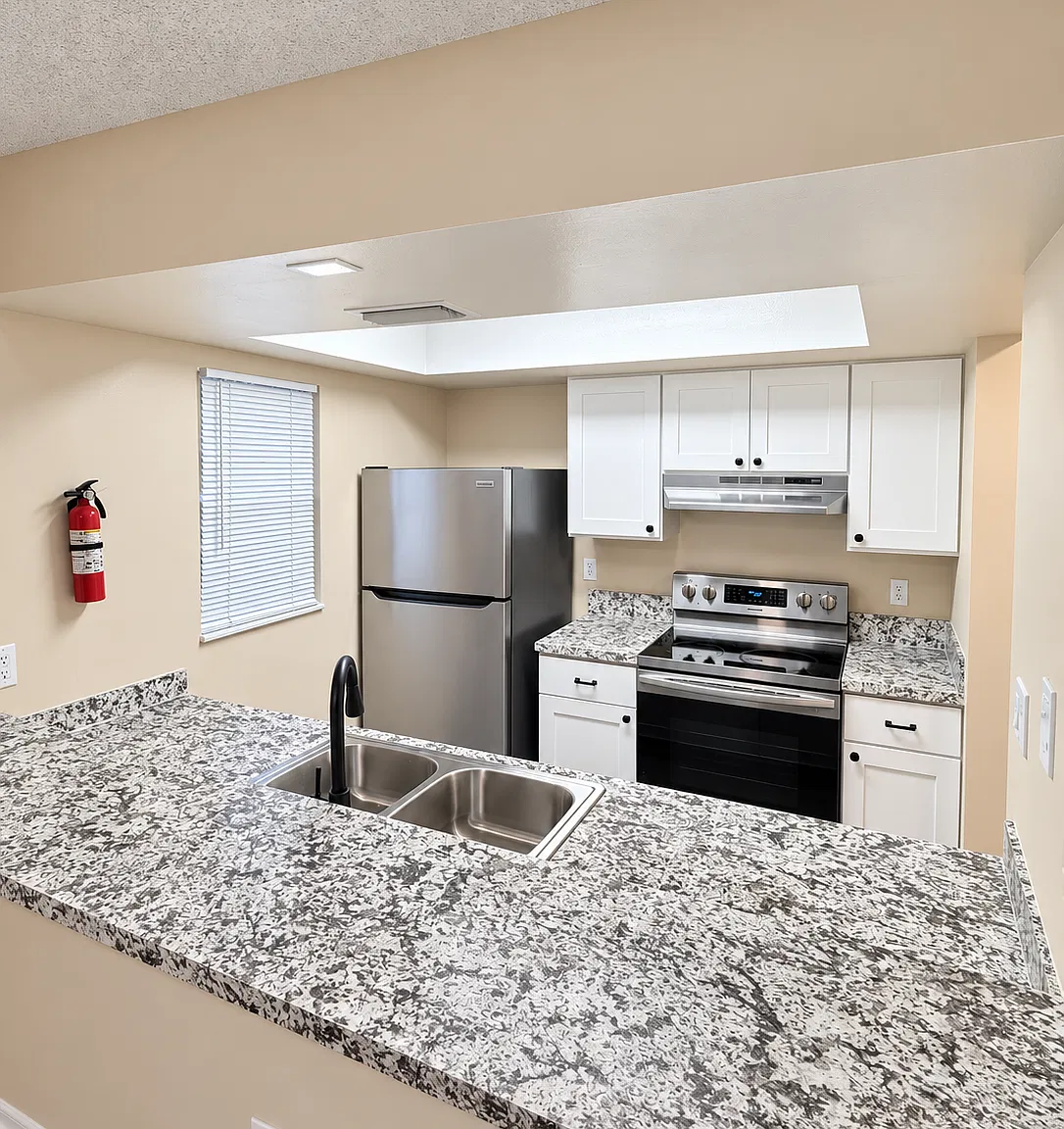 2 bed, 900 sqft, $1,200 — Photo 1