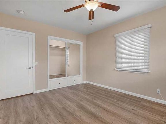 5th image of 250 Oxford Ave
