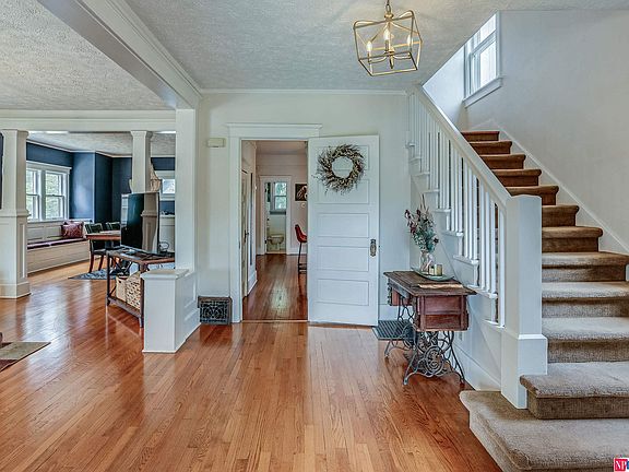5th image of 1335 N Park Ave