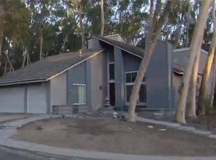 22352 Fallen Leaf Rd, Lake Forest, CA 92630