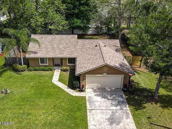 2nd image of 27 Westglen Ln