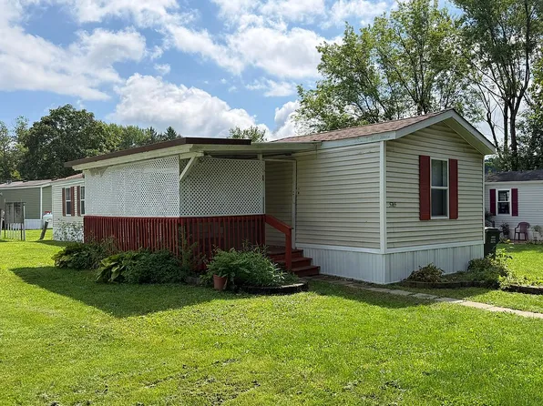5765 Pfeiffer Cir, Germansville, PA 18053