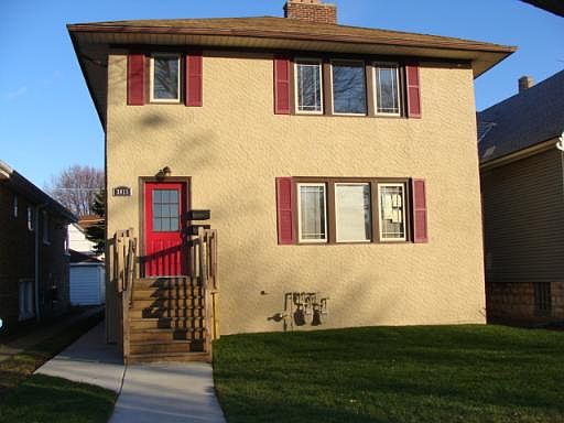 1st image of 3015 S Oak Park Ave