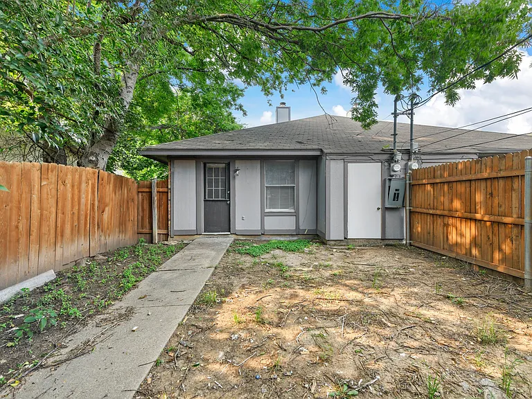 4919 Geddes St — Photo 16