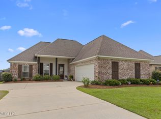 217 Buttonwood Ln, Canton, MS 39046
