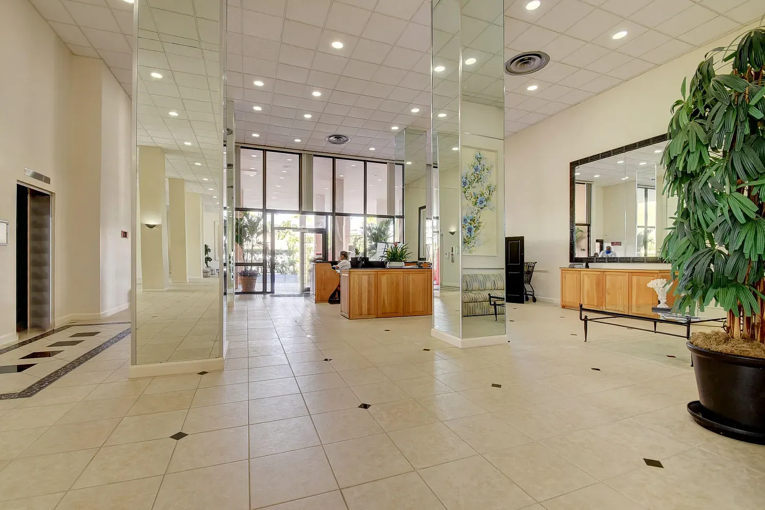 1 bed, 1.5 bath, 1016 sqft, $3,000 — Photo 2