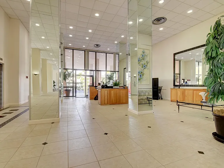 3589 S Ocean Blvd #309L — Photo 2