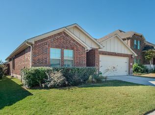 1700 Gold Mine Trl, Aubrey, TX 76227