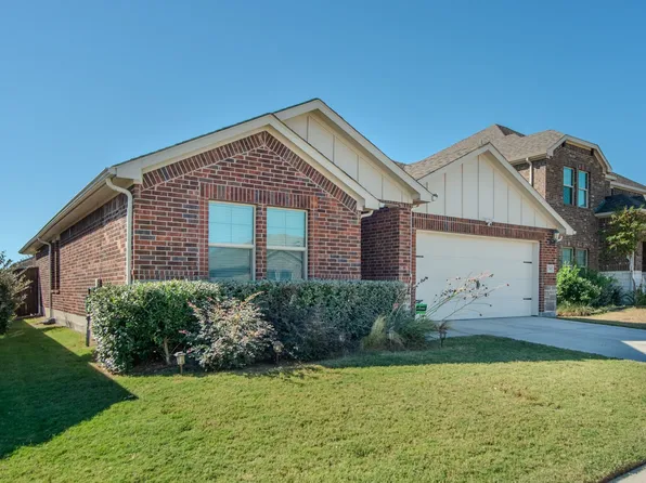 1700 Gold Mine Trl, Aubrey, TX 76227