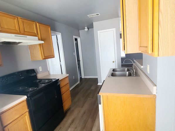 1707 Spring Rose Cir APT D