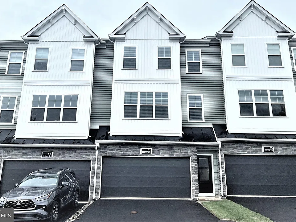 61 Becker Dr