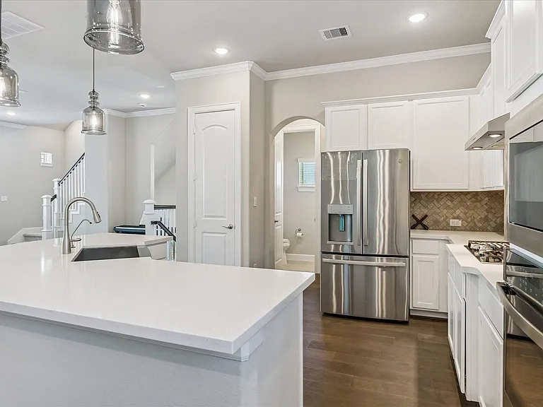 11916 Eastgrove Park Way — Photo 8